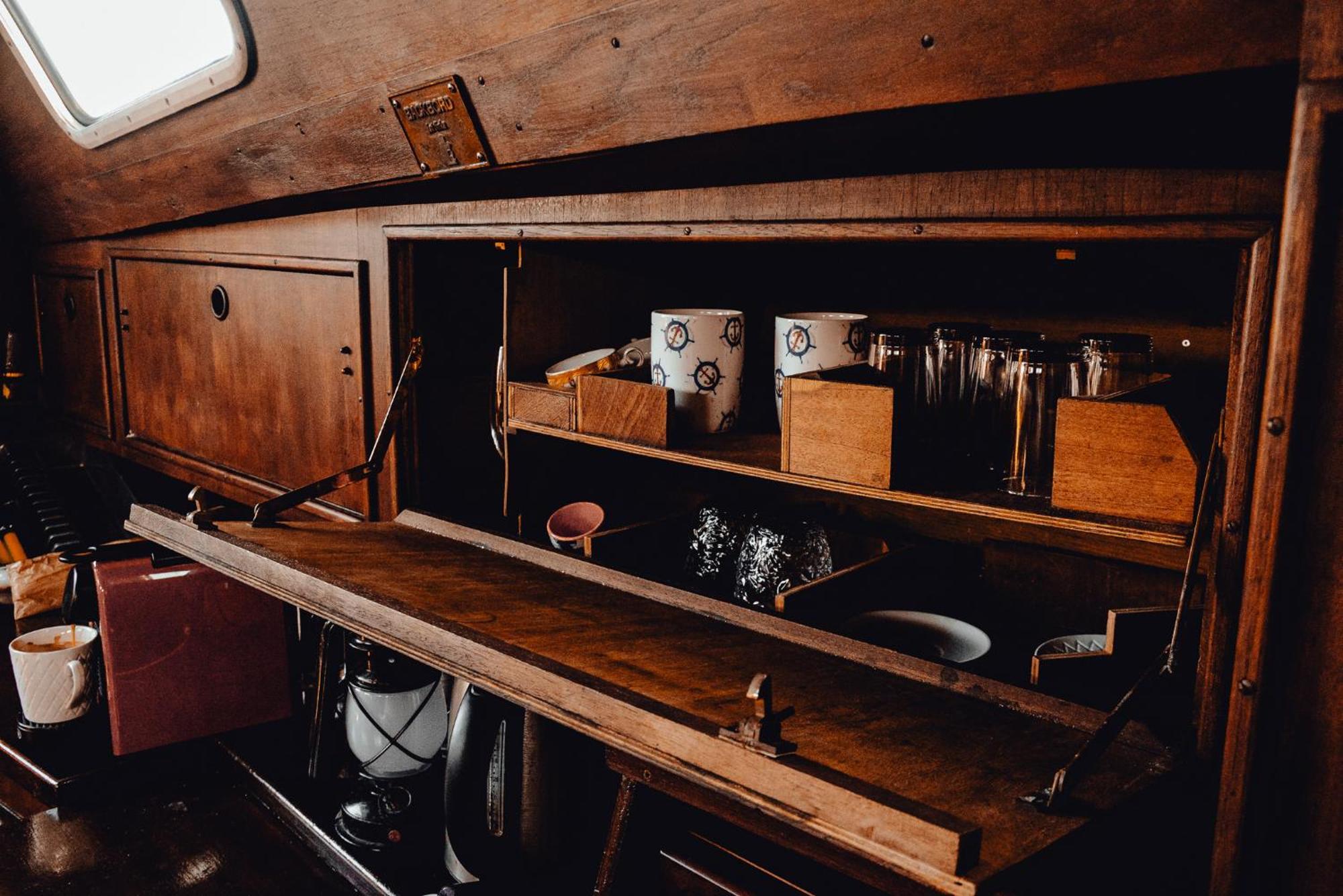 The Captains Locker - 30Ft Yacht ซานมิเกลเดียโบนา ภายนอก รูปภาพ